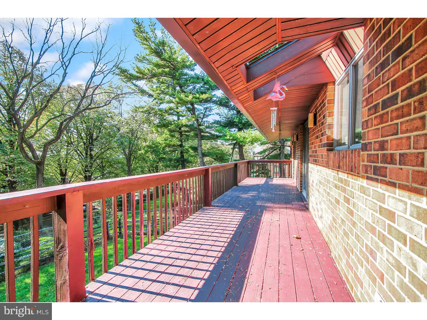 1518 Hill Road Reading, PA 19602 - Photo 21 of 25 Deck