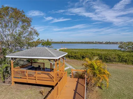 $1,890,000 | 3484 Shore Drive, Safety Harbor, FL 34695