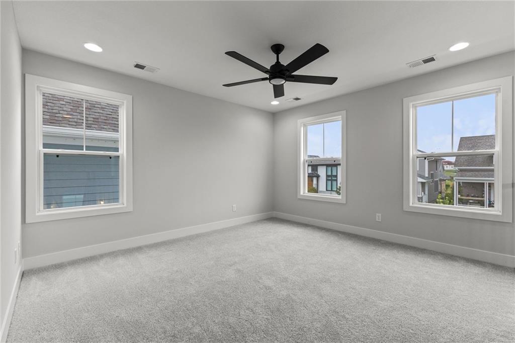 1025 Southwest Armie Street Lee's Summit, MO 64081 - Photo 19 of 38