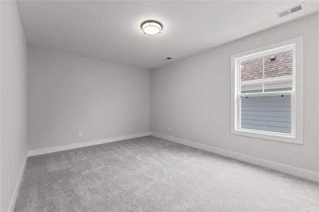 $599,900 | 1025 Southwest Armie Street, Lee's Summit, MO 64081