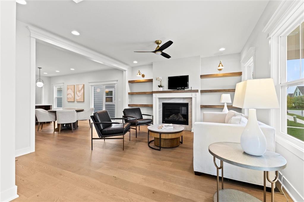 1025 Southwest Armie Street Lee's Summit, MO 64081 - Photo 6 of 38