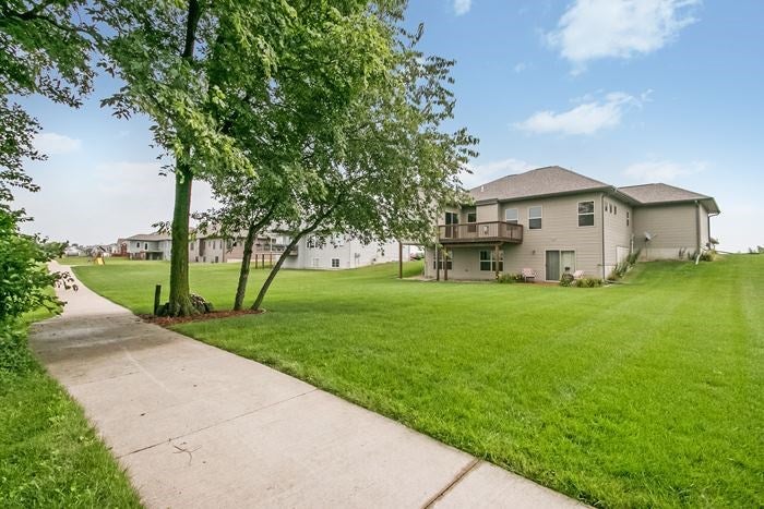 1009 Wood Lily Road Solon, IA 52333 - Photo 18 of 25 Gallery Image 18