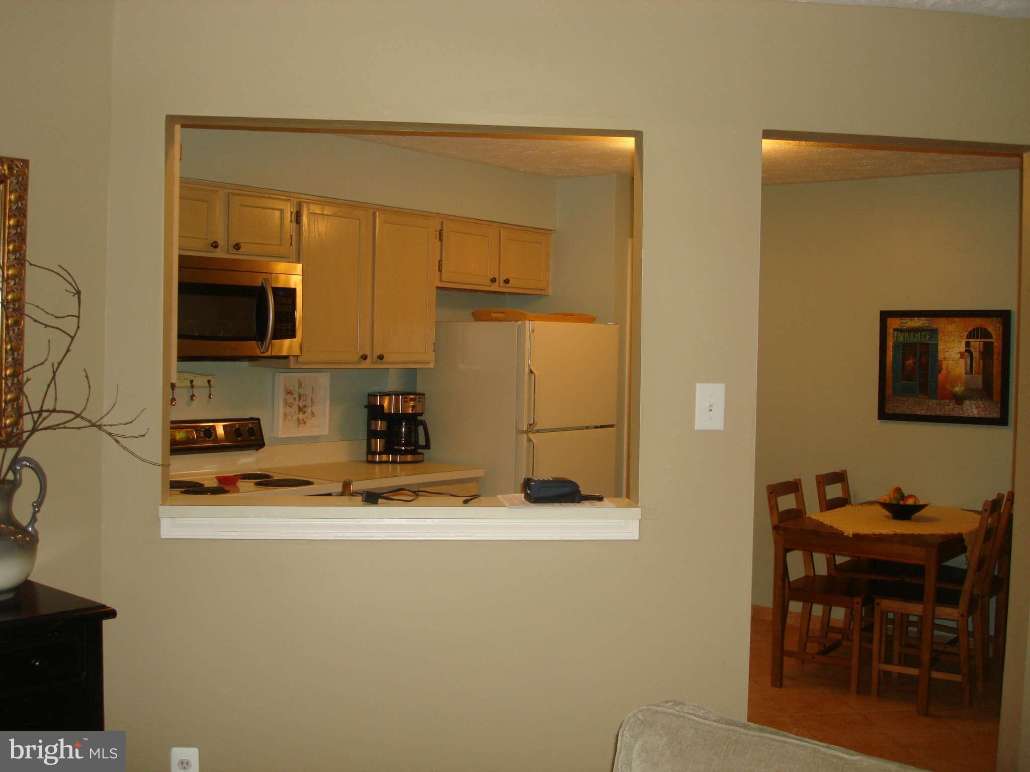 4224 Maple Path Circle, Unit 22 Baltimore, MD 21236 - Photo 4 of 9 Kitchen