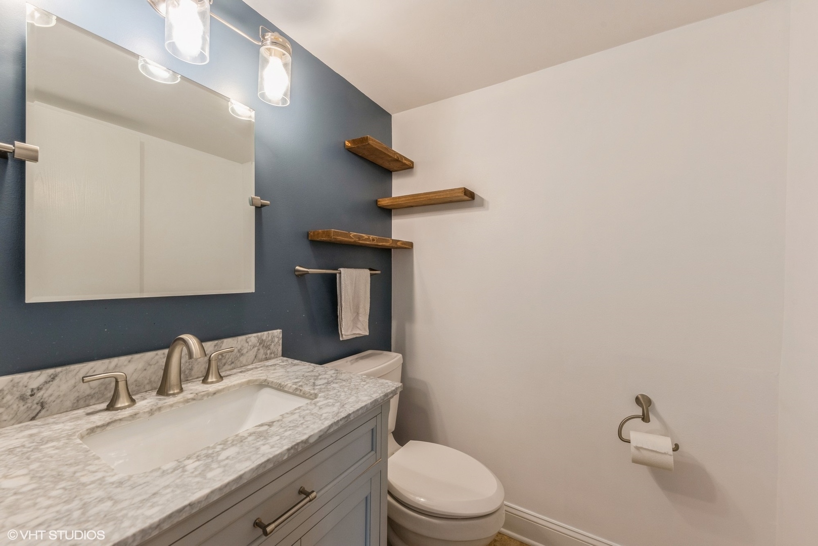 797 Dannet Road Buffalo Grove, IL 60089 - Photo 13 of 15