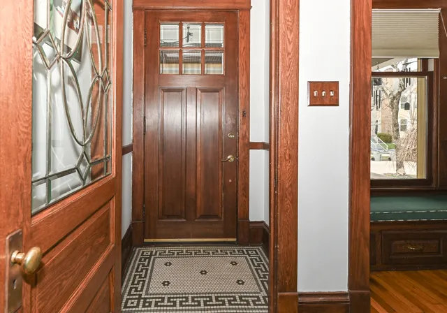 $629,000 | 2834 North Hackett Avenue, Milwaukee, WI 53211