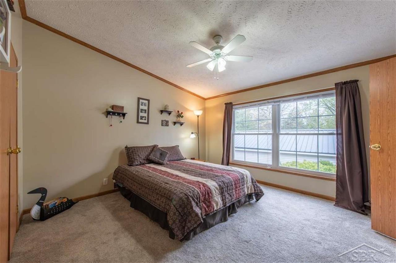 6589 Sawmill Road Harrison, MI 48625 - Photo 13 of 49 31381353-12.JPG