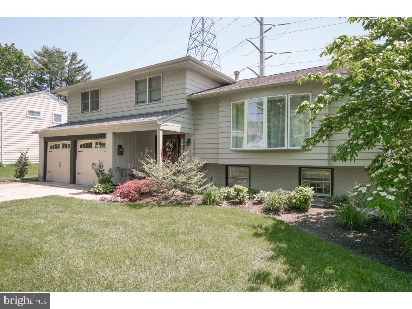 718 Hilltop Road Cinnaminson, NJ 08077 - Photo 3 of 24 Gallery Image 3