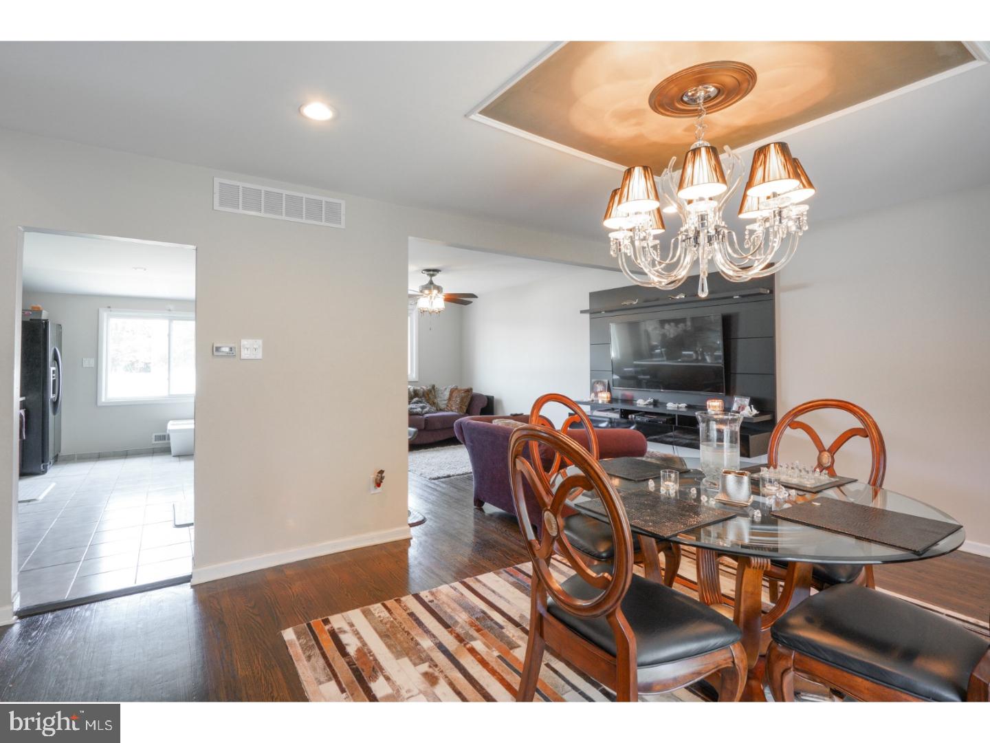 718 Hilltop Road Cinnaminson, NJ 08077 - Photo 7 of 24 Gallery Image 7