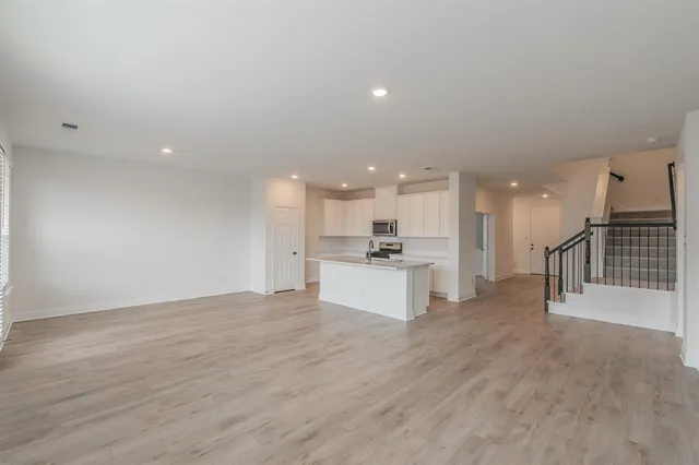 $2,250 | 346 Boro Brg Drive, Princeton, TX 75407