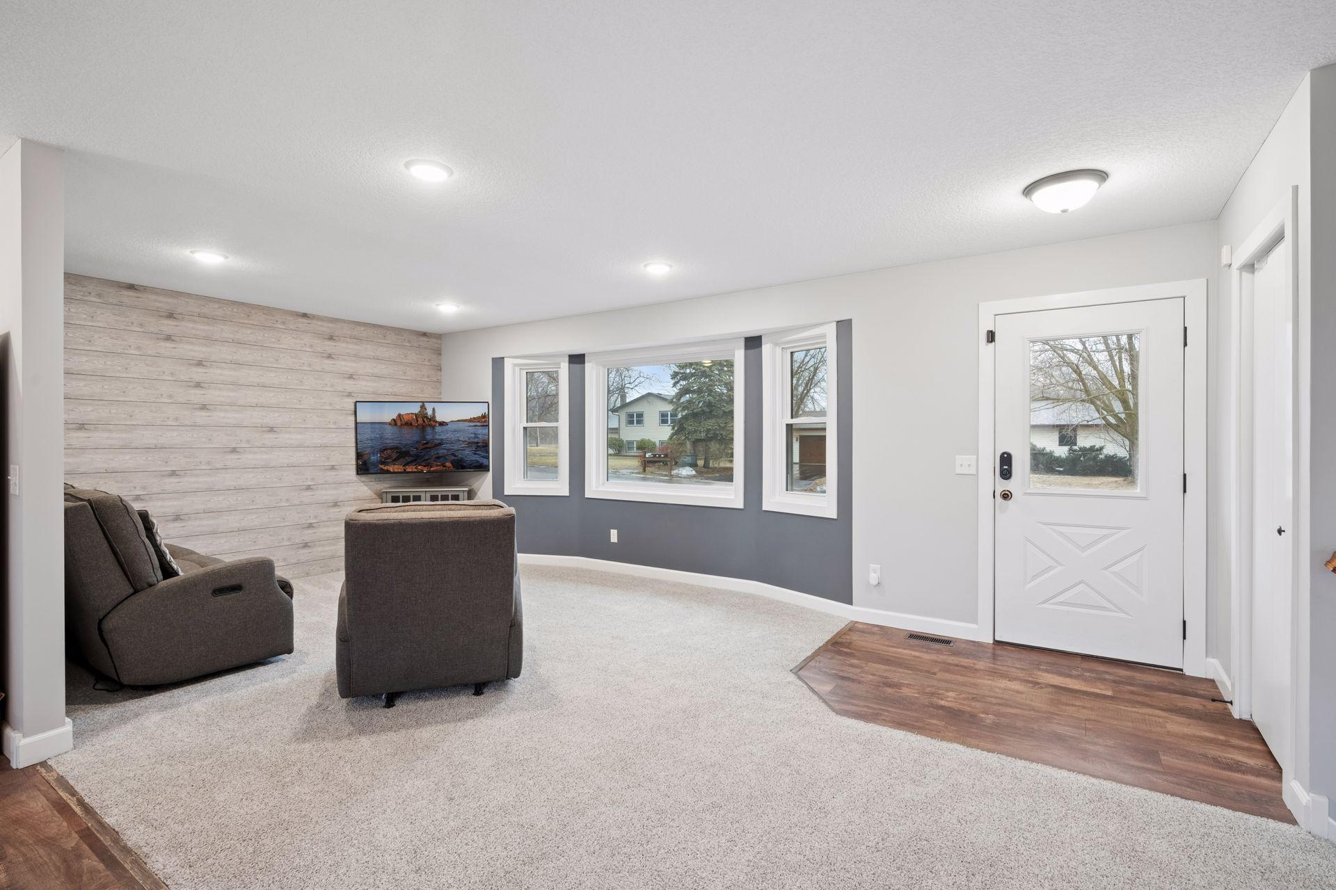 608 Ridge Drive Southeast St. Michael, MN 55376 - Photo 3 of 32