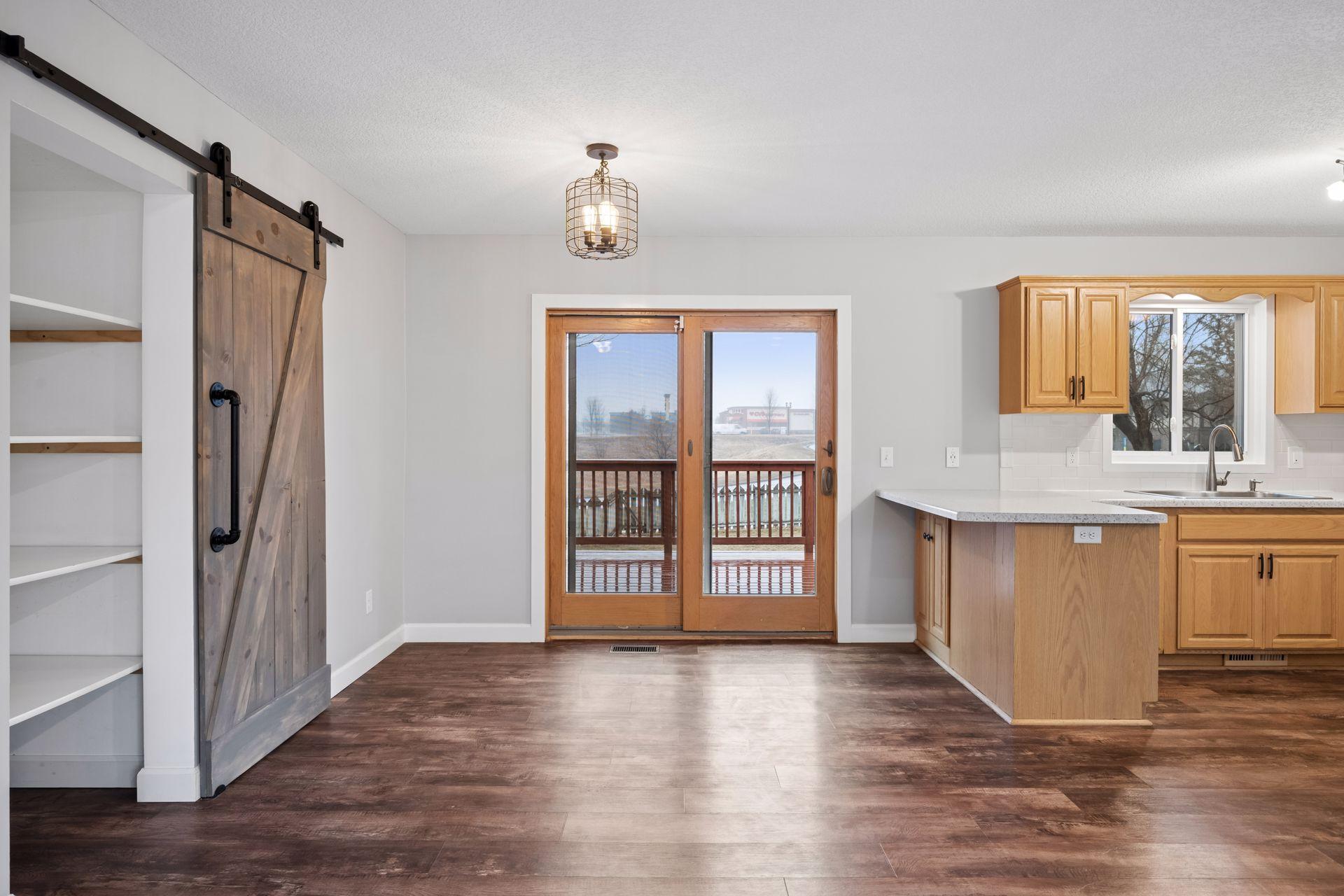 608 Ridge Drive Southeast St. Michael, MN 55376 - Photo 8 of 32