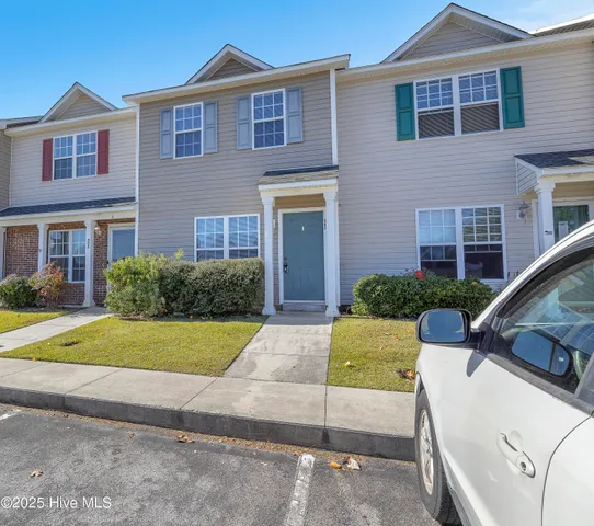 $1,200 | 505 Timberlake Trail, Jacksonville, NC 28546