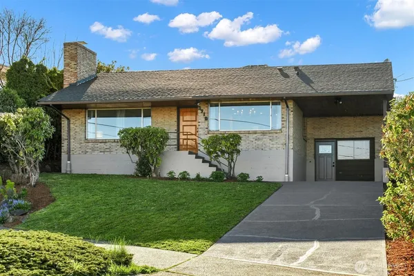 $1,050,000 | 3719 38th Avenue Southwest, Seattle, WA 98126