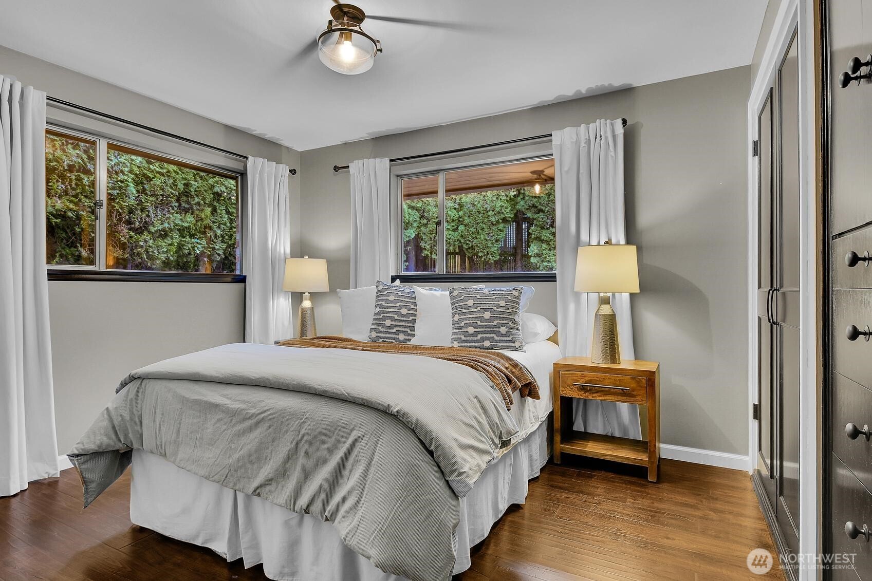3719 38th Avenue Southwest Seattle, WA 98126 - Photo 8 of 18