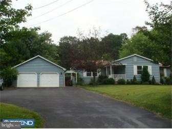 454 Monroeville Road Woolwich Township, NJ 08085 - Photo 1 of 12 Exterior Front
