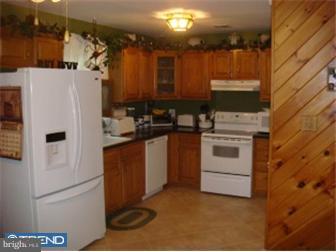 454 Monroeville Road Woolwich Township, NJ 08085 - Photo 8 of 12 Kitchen