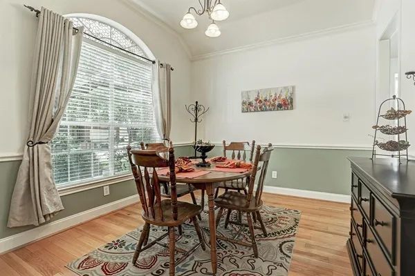 $2,300 | 907 Norfolk Drive, Pearland, TX 77584