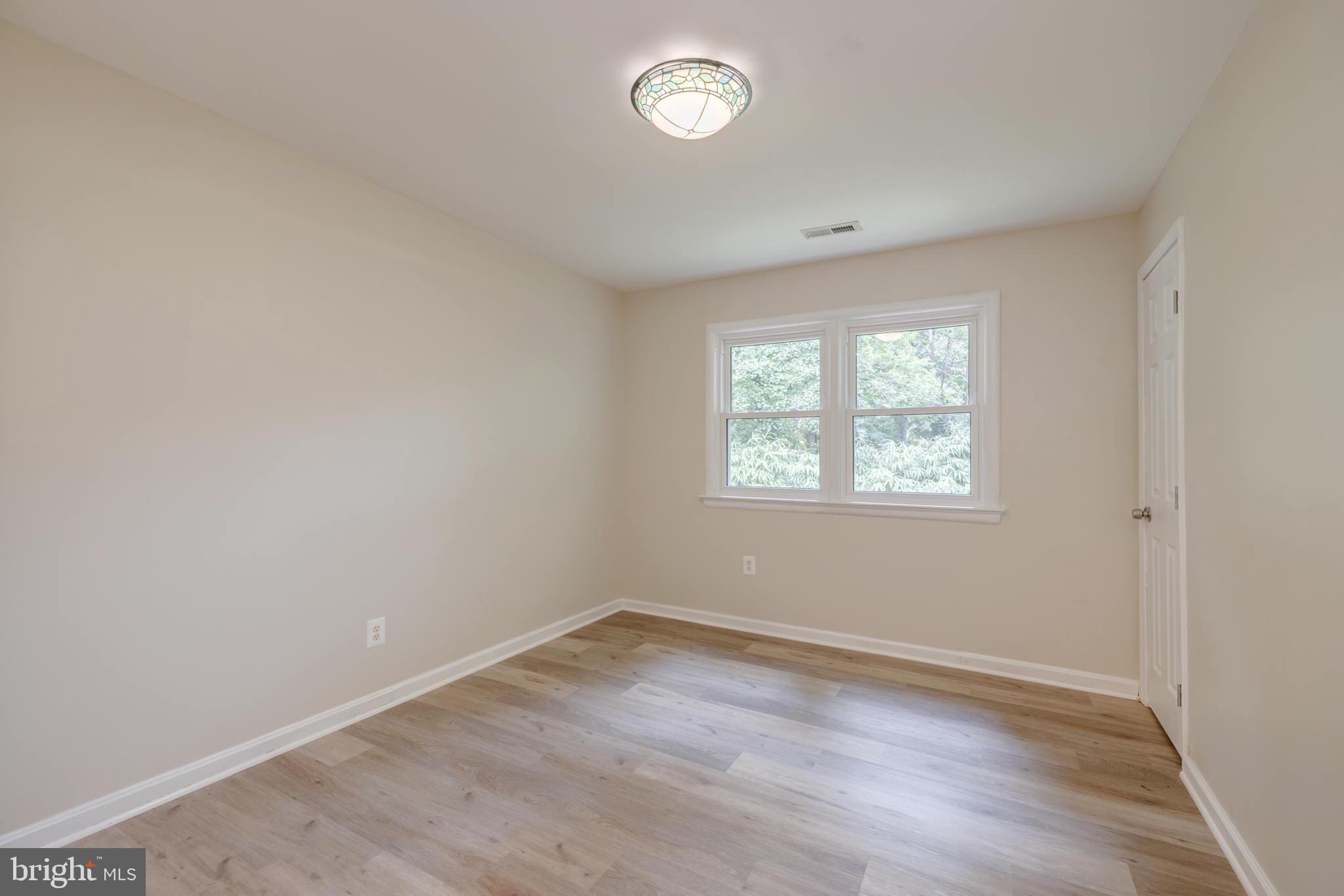 5508 Brookland Road Alexandria, VA 22310 - Photo 11 of 34 Bedroom