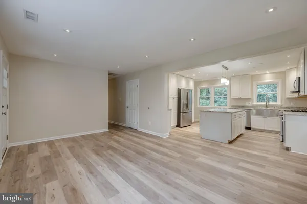 $4,250 | 5508 Brookland Road, Alexandria, VA 22310
