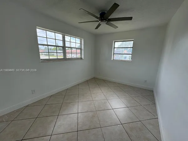 $4,700 | 3340 Southwest 94th Place, Unit 1, Miami, FL 33165