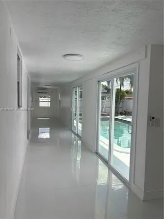 $4,700 | 3340 Southwest 94th Place, Unit 1, Miami, FL 33165