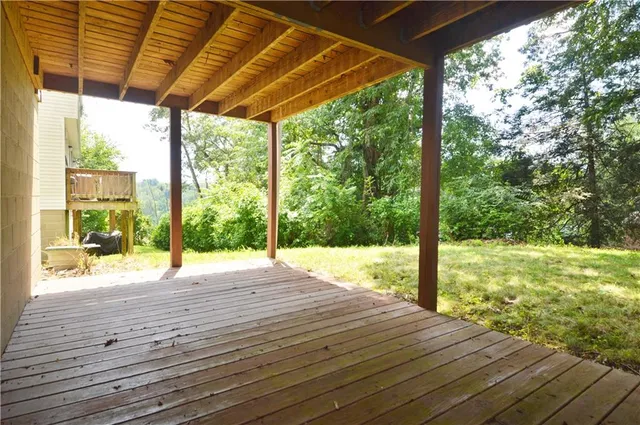 a house view with a outdoor space