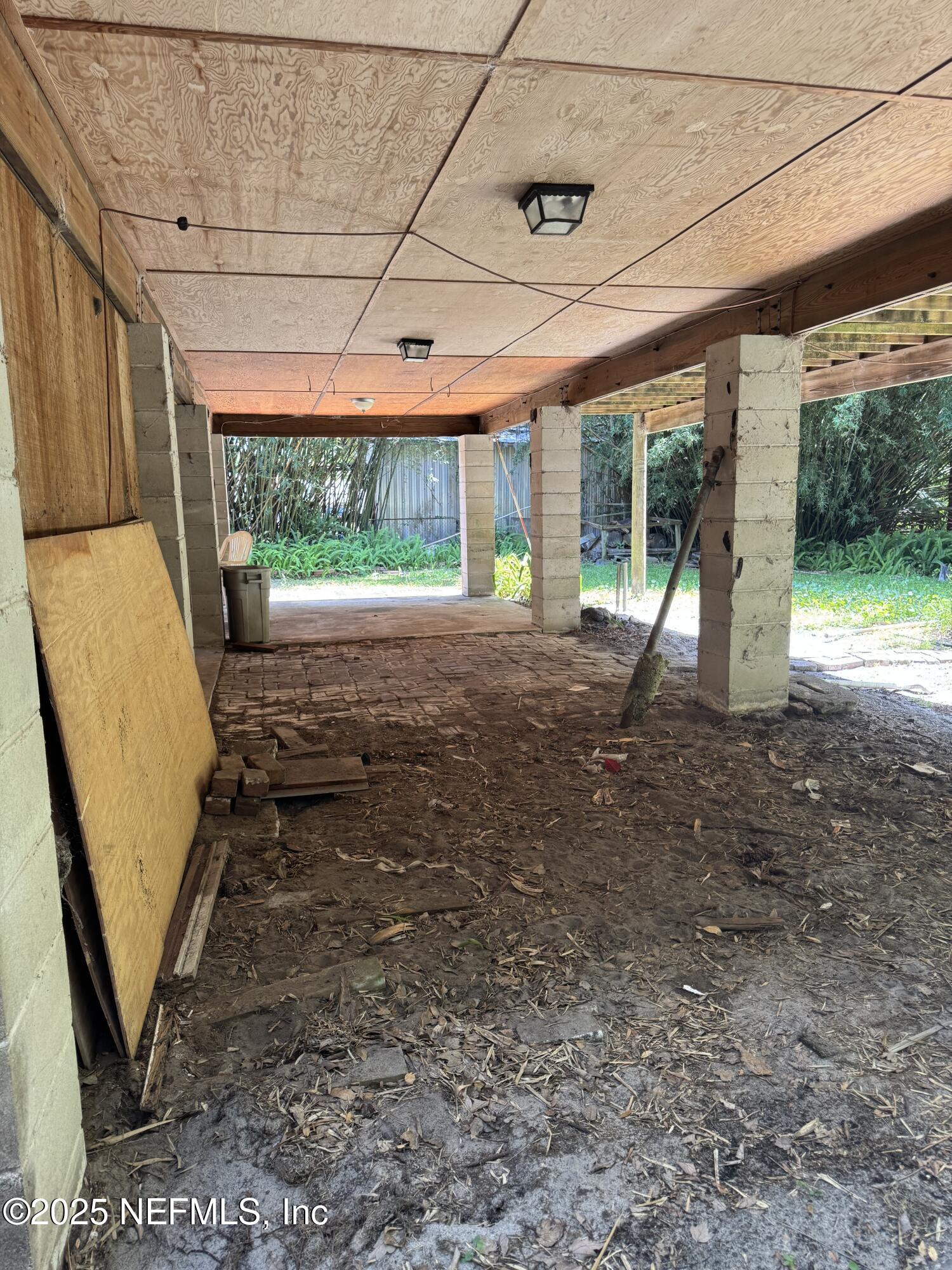 2576 Leon Road Jacksonville, FL 32246 - Photo 11 of 22 Under house