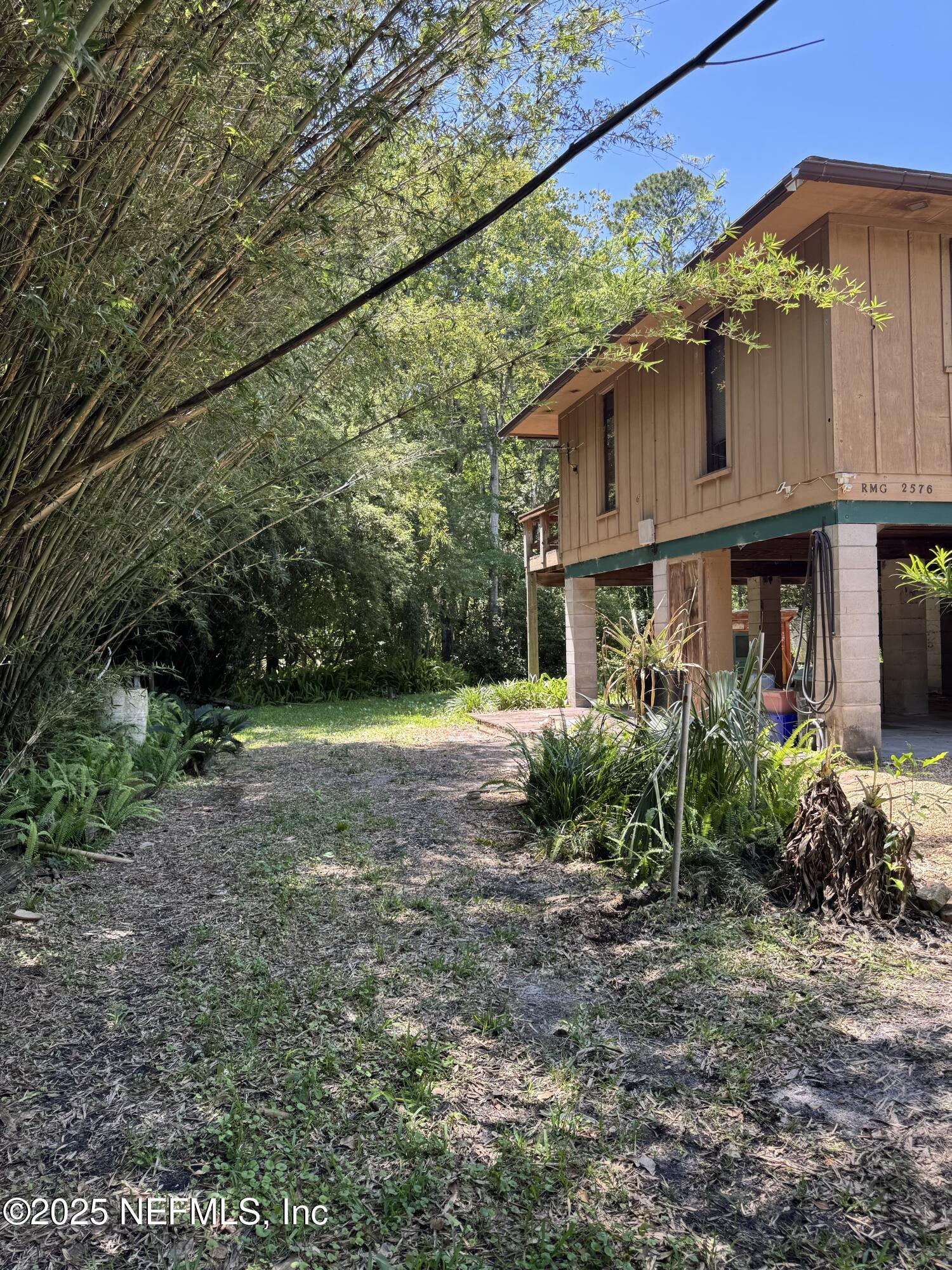 2576 Leon Road Jacksonville, FL 32246 - Photo 3 of 22 Side
