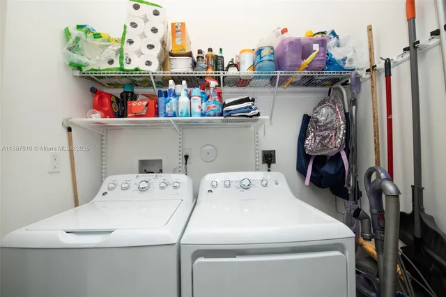 $885,000 | 16065 Southwest 136th Terrace, Miami, FL 33196