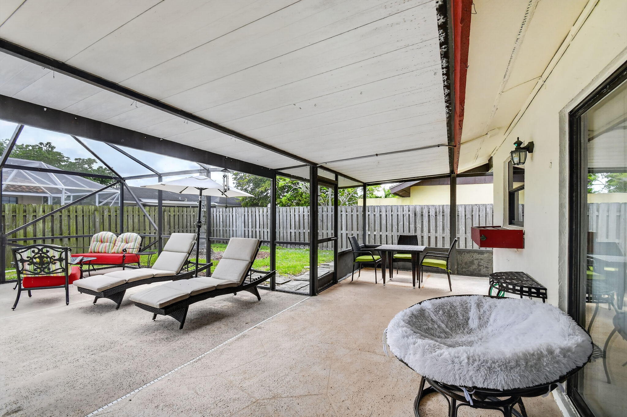 12260 Old Country Road South Wellington, FL 33414 - Photo 33 of 65 Screened Patio