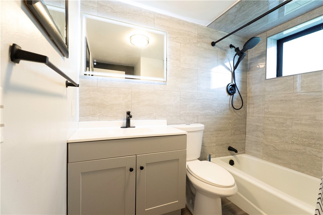 76 Park Street, Unit C1 Pawtucket, RI 02860 - Photo 6 of 16