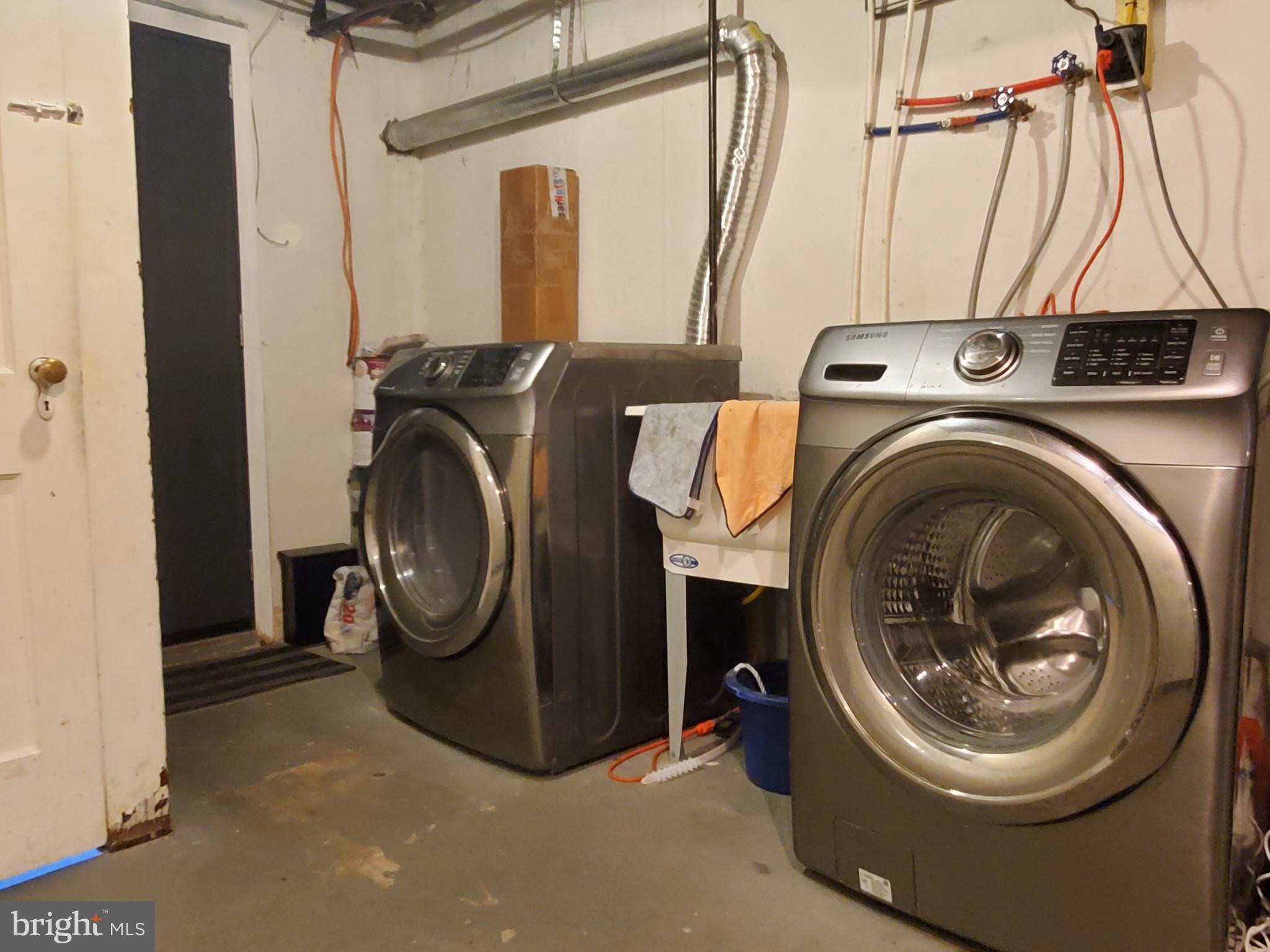 513 Vernon Road Philadelphia, PA 19119 - Photo 38 of 42 Laundry Room