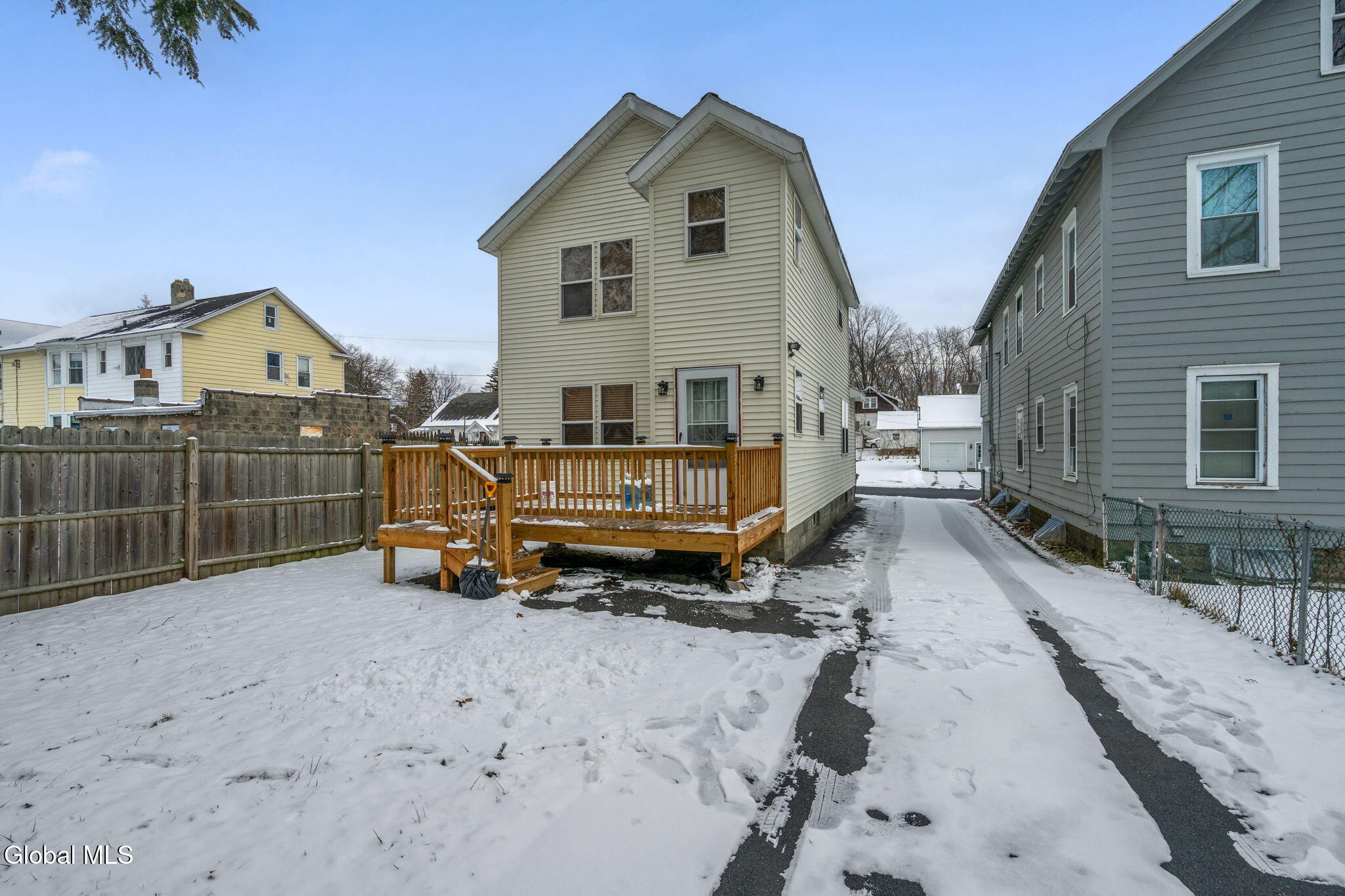 1827 8th Street Rensselaer, NY 12144 - Photo 16 of 17 1827rear