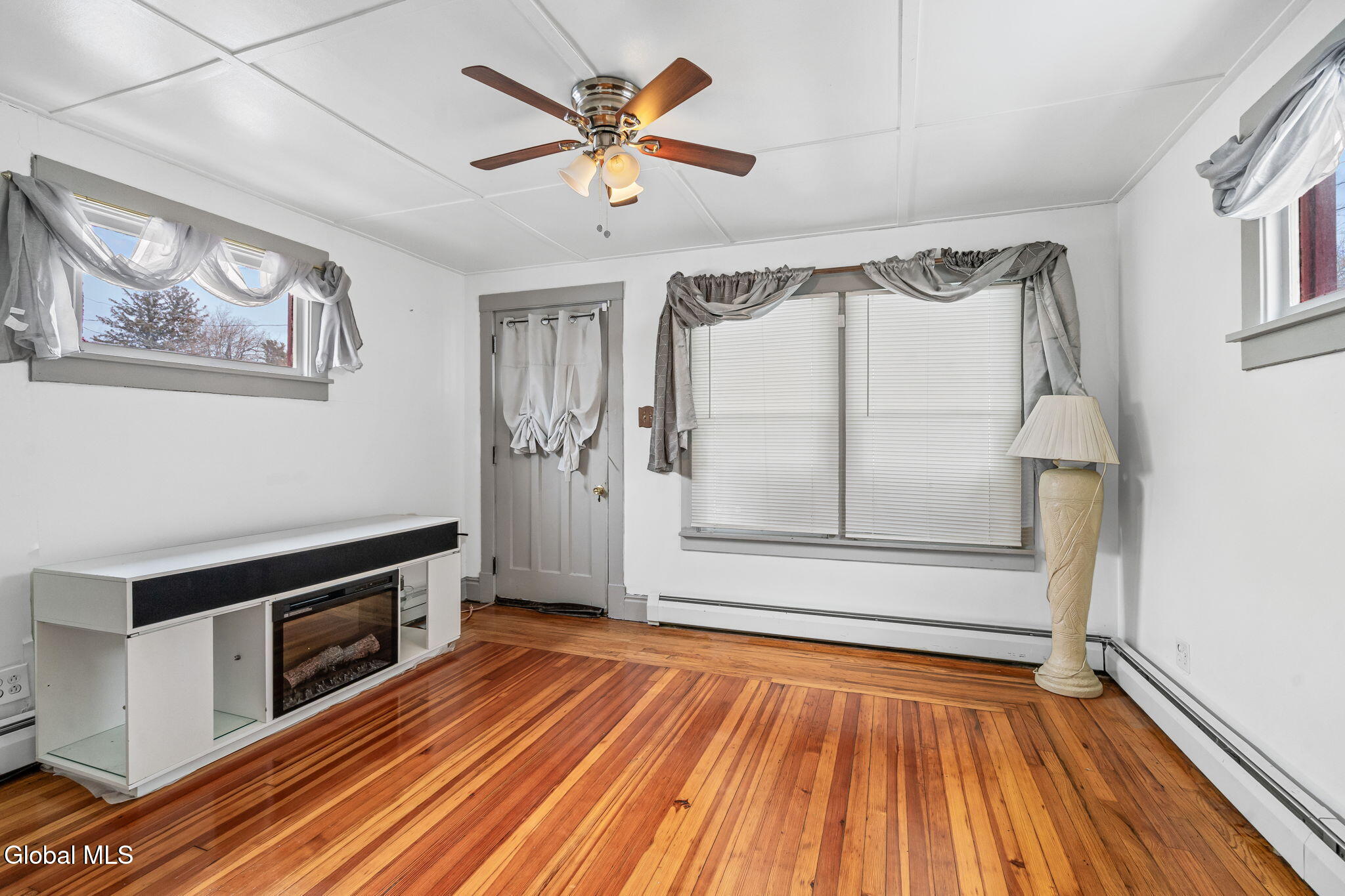 1827 8th Street Rensselaer, NY 12144 - Photo 7 of 17 1827lr