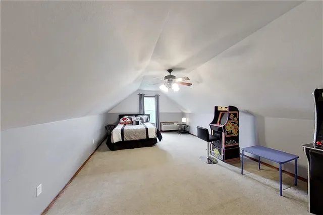 $400,000 | 9648 Cd 191, Carthage, MO 64836