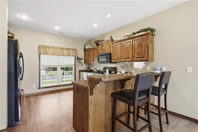 $400,000 | 9648 Cd 191, Carthage, MO 64836