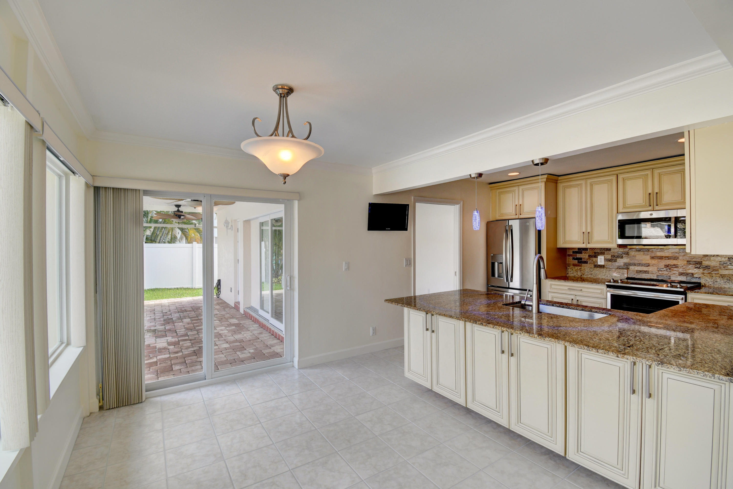 787 Havana Drive Boca Raton, FL 33487 - Photo 16 of 41 07_dsc_9399_400_401_402_403