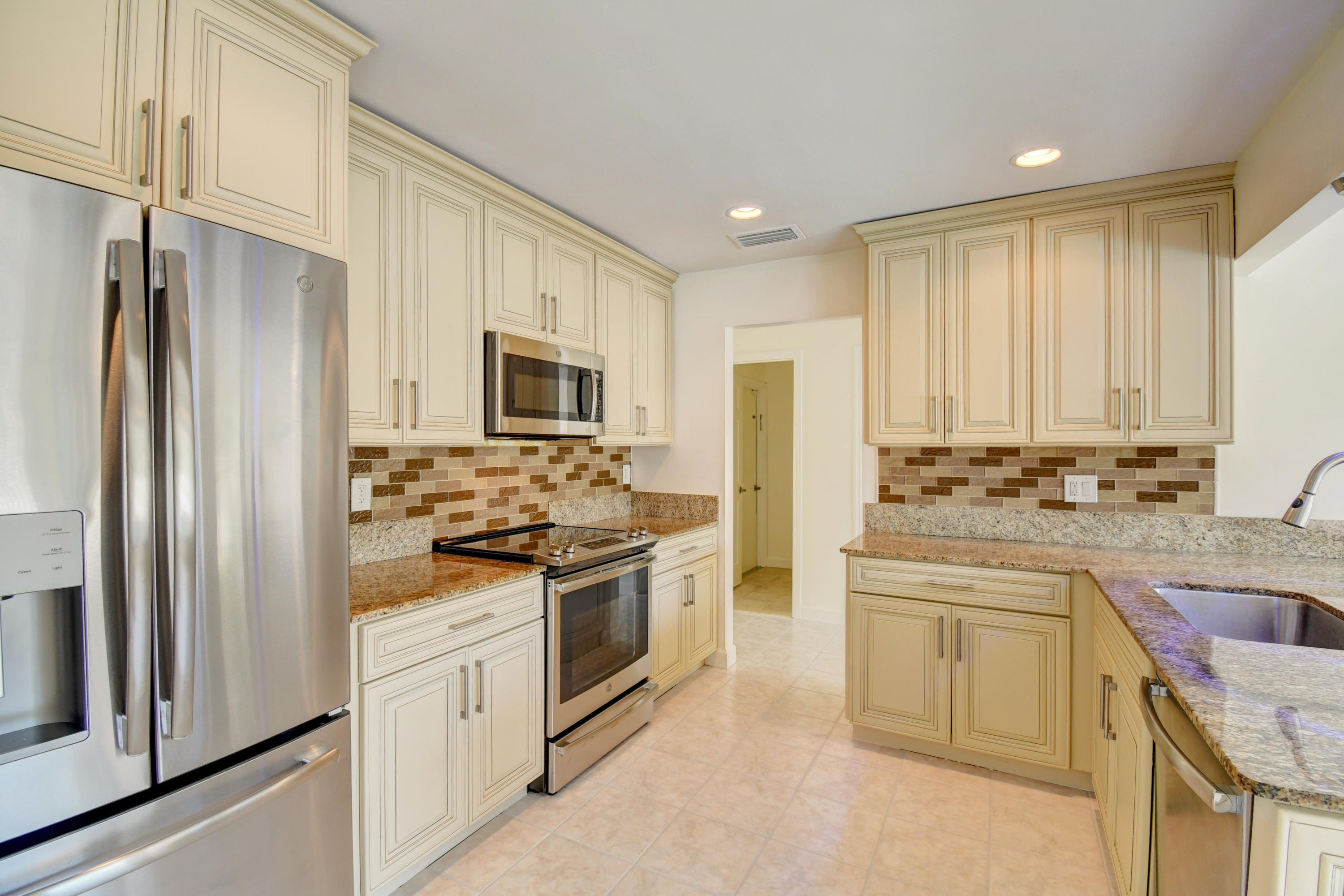 787 Havana Drive Boca Raton, FL 33487 - Photo 17 of 41 01_dsc_9339_40_41_42_43