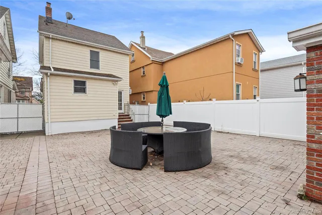 $1,079,000 | 89-21 Aubrey Avenue | Glendale