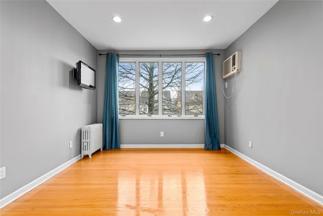 $1,079,000 | 89-21 Aubrey Avenue | Glendale