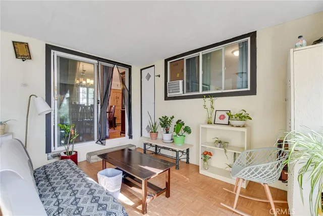 $515,000 | 25809 Date Street East, San Bernardino, CA 92404