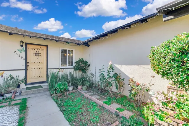 $515,000 | 25809 Date Street East, San Bernardino, CA 92404