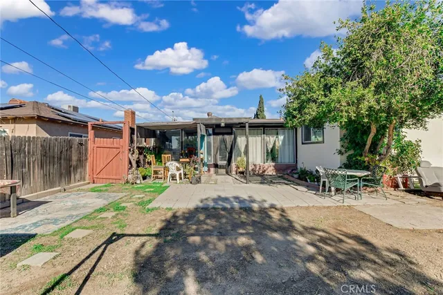 $515,000 | 25809 Date Street East, San Bernardino, CA 92404