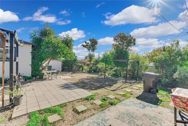 $515,000 | 25809 Date Street East, San Bernardino, CA 92404