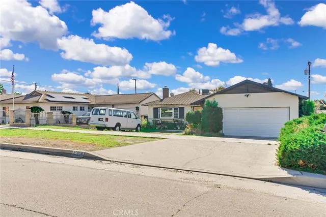 $515,000 | 25809 Date Street East, San Bernardino, CA 92404