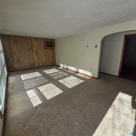 $249,900 | 14 Jolley Road, Plainfield, CT 06239