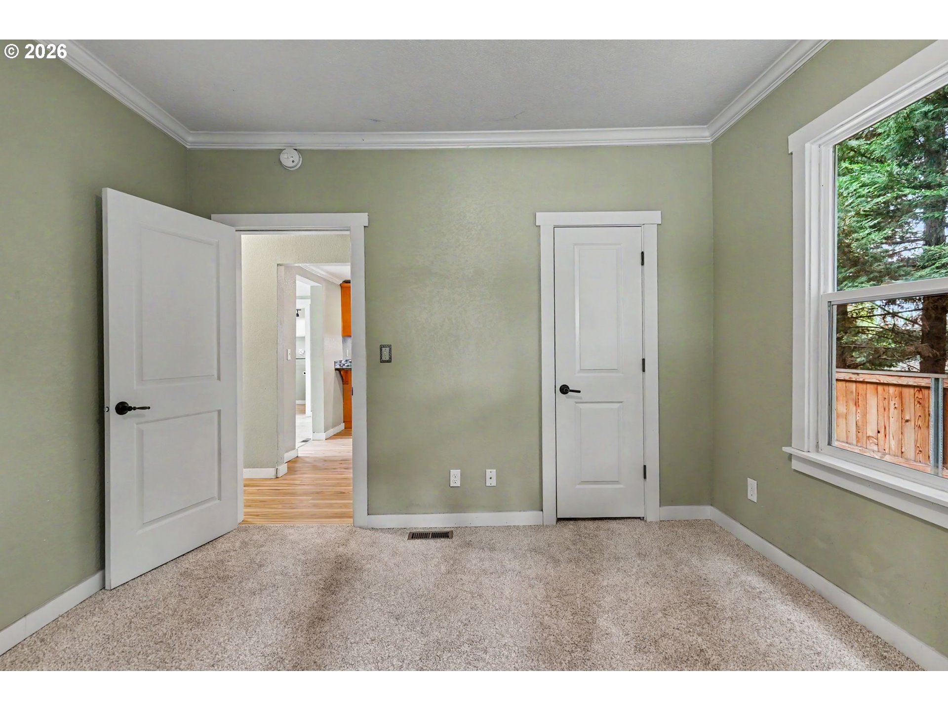 213 Mill Street Silverton, OR 97381 - Photo 11 of 29