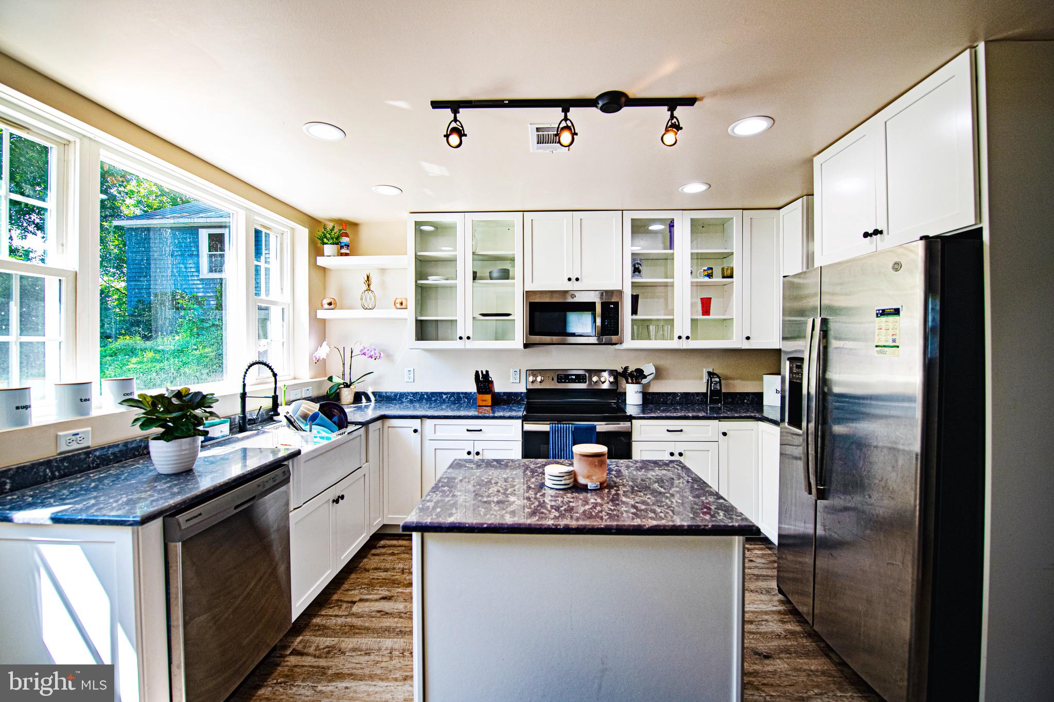 4405 Ridge Road Baltimore, MD 21236 - Photo 1 of 22 Gallery Image 1