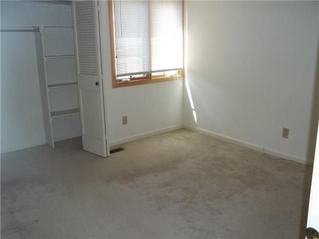 647 Cobblestone Road, Unit 3 Avon, IN 46123 - Photo 7 of 10 Gallery Image 7