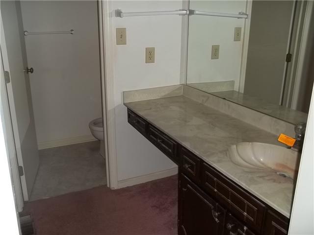 647 Cobblestone Road, Unit 3 Avon, IN 46123 - Photo 10 of 10 Gallery Image 10